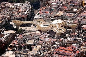 Cấu trúc bằng gỗ cố định nhất thế giới: Metropol Parasol ở Tây Ban Nha