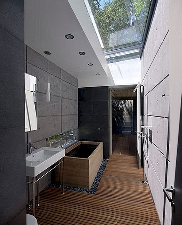 Zes verbluffende toepassingen van lichtstraten in badkamers