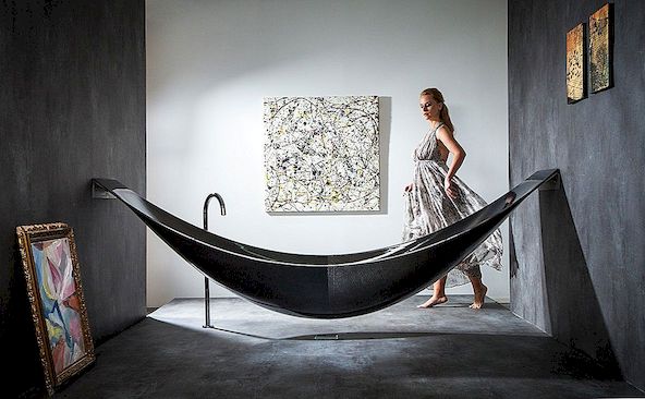 Umění relaxace: Vana a houpací síť kombinovaná splinterskými pracemi