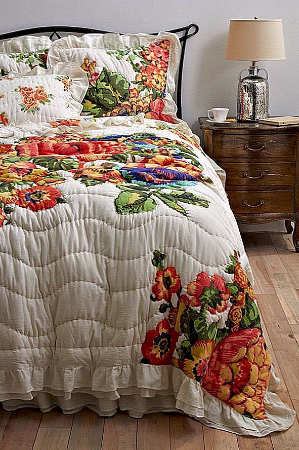 Πολύχρωμο κρεβάτι Esperanza με χαραγμένες άκρες
