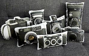 Mooie vintage kussencollectie met vintage camera's geschilderd op canvas