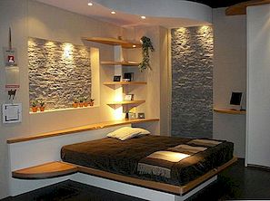 Mooie slaapkamer met decoratieve stenen elementen, Milaan 2010