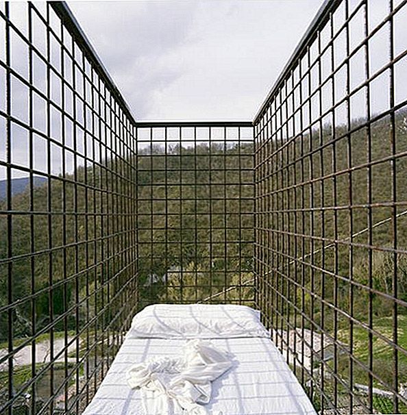 Neįprastas "Hotel Bed" Italijoje