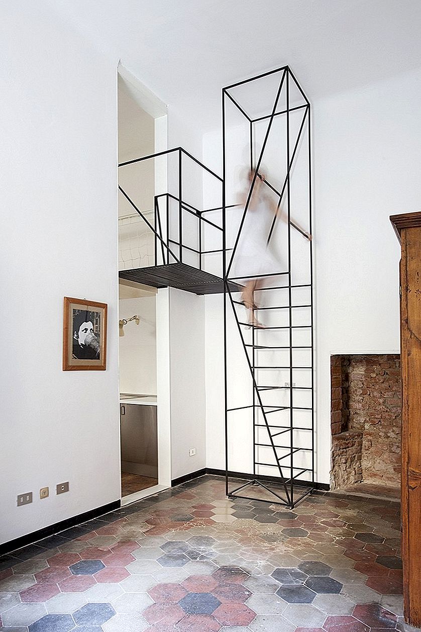 Minimalistické schodiště Design obohacuje století-starý dům v Miláně