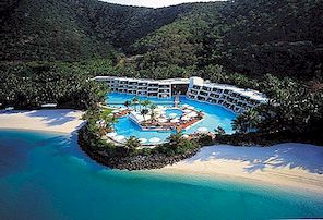 Modern Resort som ger enkel åtkomst till Great Barrier Reef: Hayman Hotel