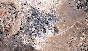 Satelitní pohledy na Las Vegas ukazují 25 let rozvoje měst