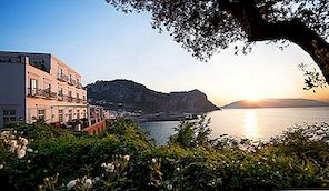 Jedinečný Beachside Hotel pro náročné cestovatele: JK Place Capri