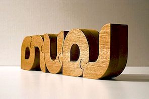 Dřevěné dekorativní jména Puzzle: Vnitřní značky?