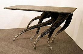 Dynamický konferenční stolek