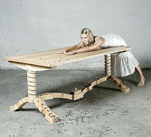 Marbelous matbord av Designduo