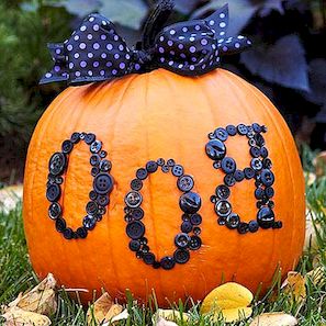 10 DIY Halloween Pumpkin Decorating Ideas