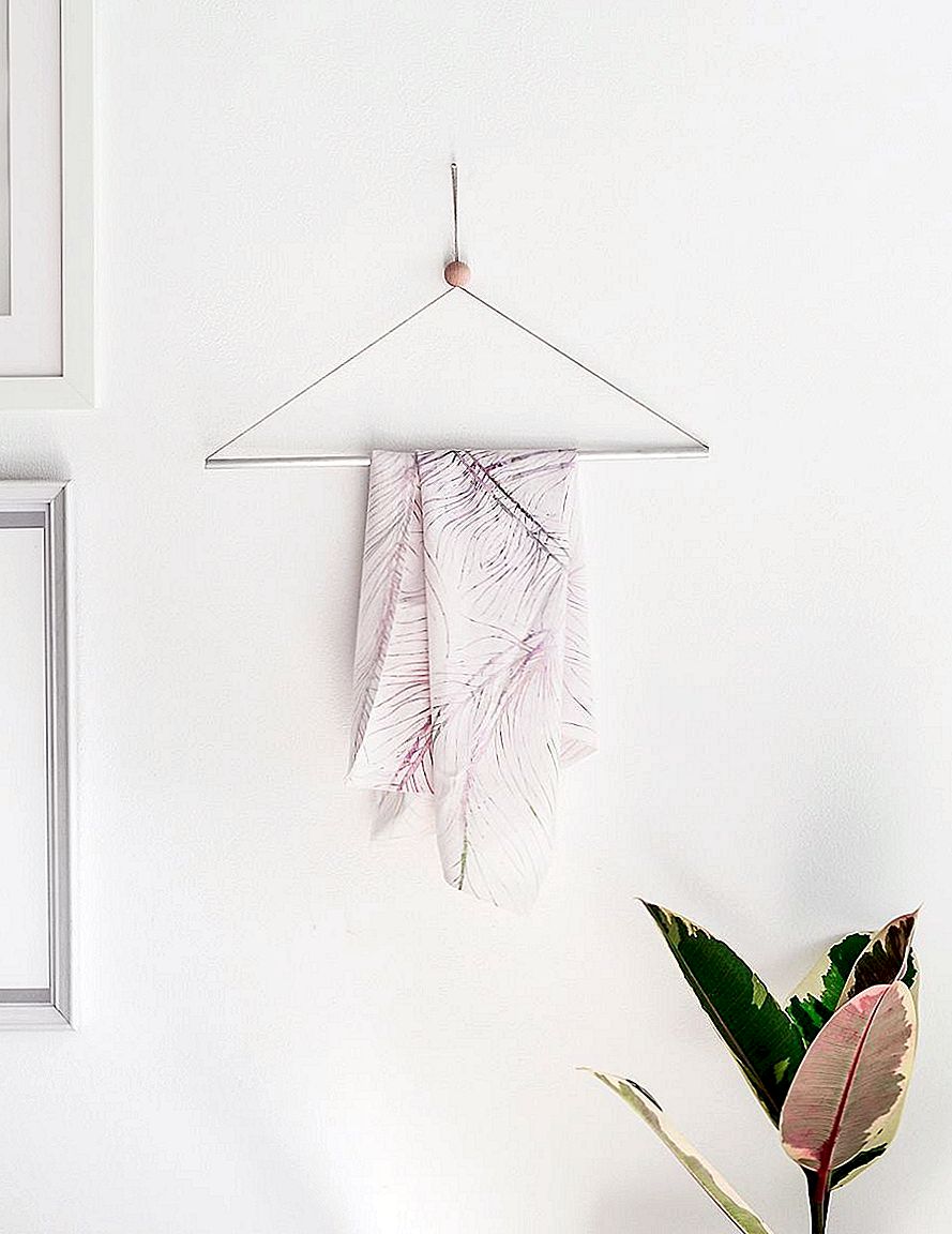 DIY Design Inspired Hanger