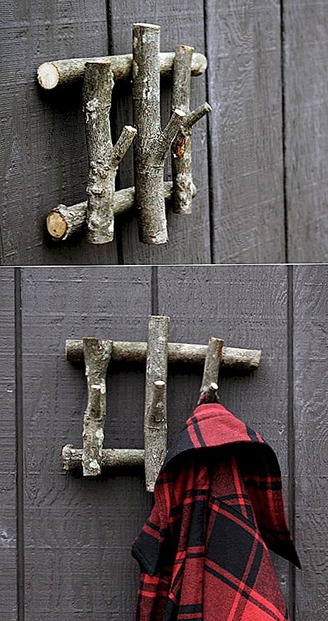 DIY Hooks ครัวเรือนจากสาขาต้นไม้ตาย