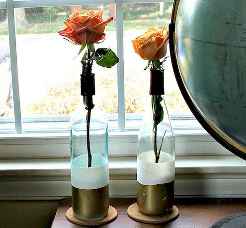DIY Paint Dipped Wine Bottle Vases