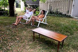 Jak vyrobit čalouněnou lavičku pro vnitřní nebo venkovní použití