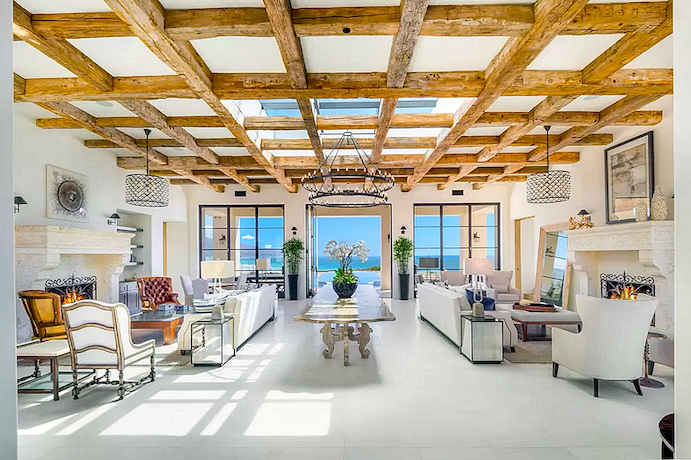 10 SoCal Oceanfront Airbnbs, ki bi lahko ostali na tem vikendu