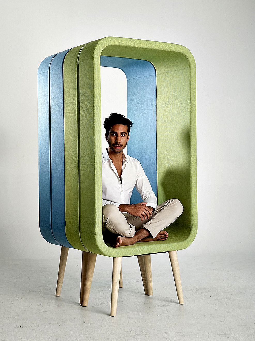 Ένας εξαιρετικά ασυνήθιστος σχεδιασμός καρέκλας: Πλαίσιο από τον Ola Giertz