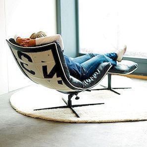 Pohodlné a univerzální židle vyrobené z recyklovaných lodních plachet
