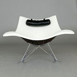 Hedendaagse versie van een schommelstoel: Stingray van Thomas Pederson