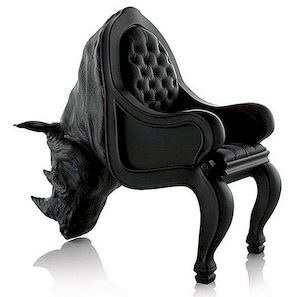 Nábytek kus s postojem: Rhino židle
