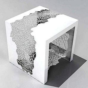 Hive Side Table, Chris Kabatsi iz Arkture