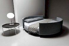 Moderne Moderne Seng og Sofa fra Saba Italia