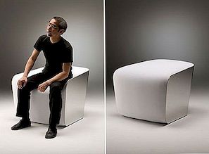 Mozzarella židle japonského designéra Tatsuo Yamamoto, Milan 2010