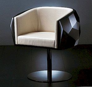 Skutečně moderní židle: Křišťálová židle Fendi Casa