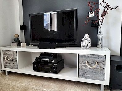IKEA TV-stativdesigner du kan bygga dig själv