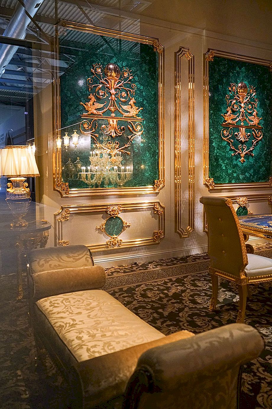 Opulentní dekorační prvky Zvedněte prostor z velkého do velkolepého