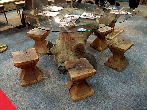 Perky z masivního dřeva nábytku, které mluví o jeho jedinečnosti