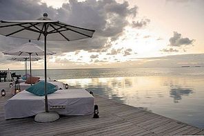 Ett tropiskt paradis avslöjat av Dhigu Resort i Maldiverna