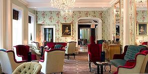 Eclectic Francis Hotel v Bath, Anglija