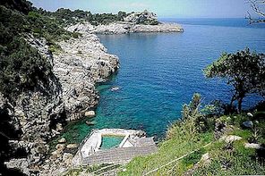 Krásná vila Aretusa na pobřeží Amalfi, Itálie