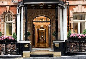 Το ξενοδοχείο Glamorous Stafford του Λονδίνου