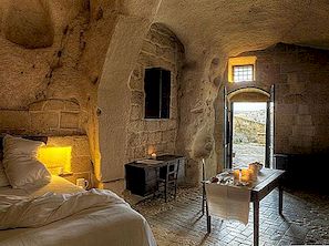 Unieke grotten van Civita in Matera, Italië