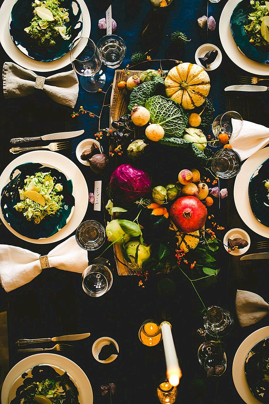14 Ideeën voor het aankleden van uw Thanksgiving-tafel voor een begroting