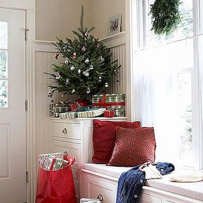 6 τρόποι να διακοσμήσετε με τα Χριστουγεννιάτικα δέντρα