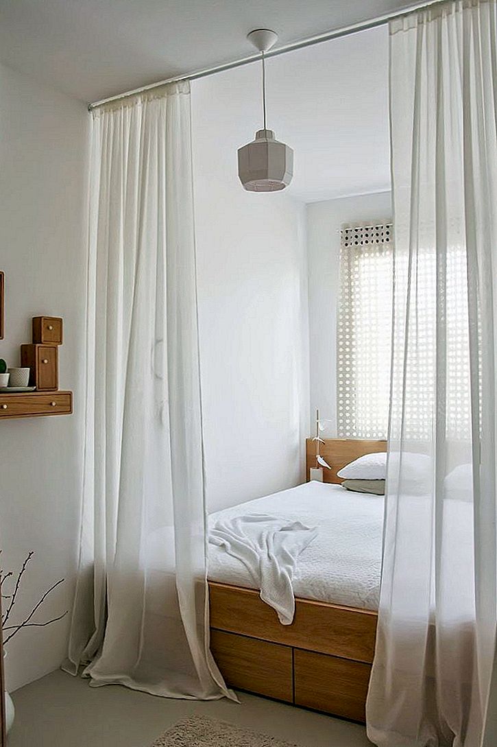 Kako stvoriti sanjive spavaće sobe koristeći krevet zavjese