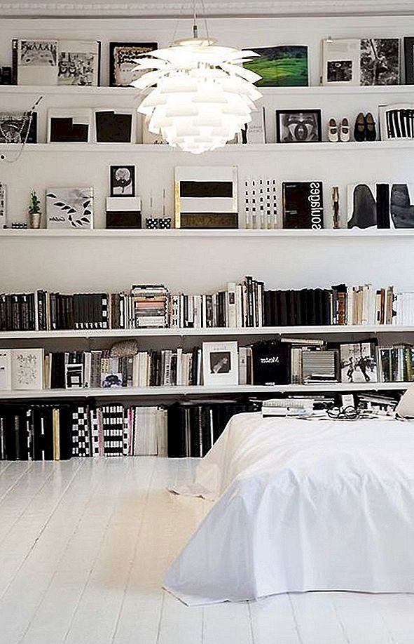 Beyaz Duvarlı Bir Yatak Odası Nasıl Süslenir