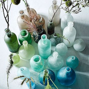20 vaza možete kupiti ili DIY držati proljeće cvijeće