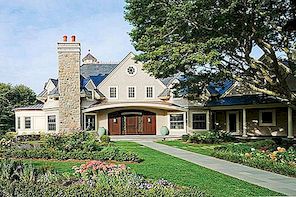 Majestic σπίτι που χαρακτηρίζει ένα διαχρονικό ντιζάιν στο Newport, Rhode Island