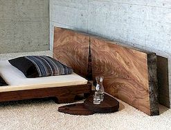 Nábytek z masivního dřeva od společnosti Ign.Design