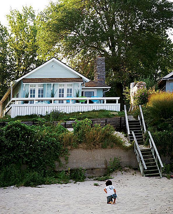 Teresa Wiwchar je plážový dům s tyrkysovým interiérem