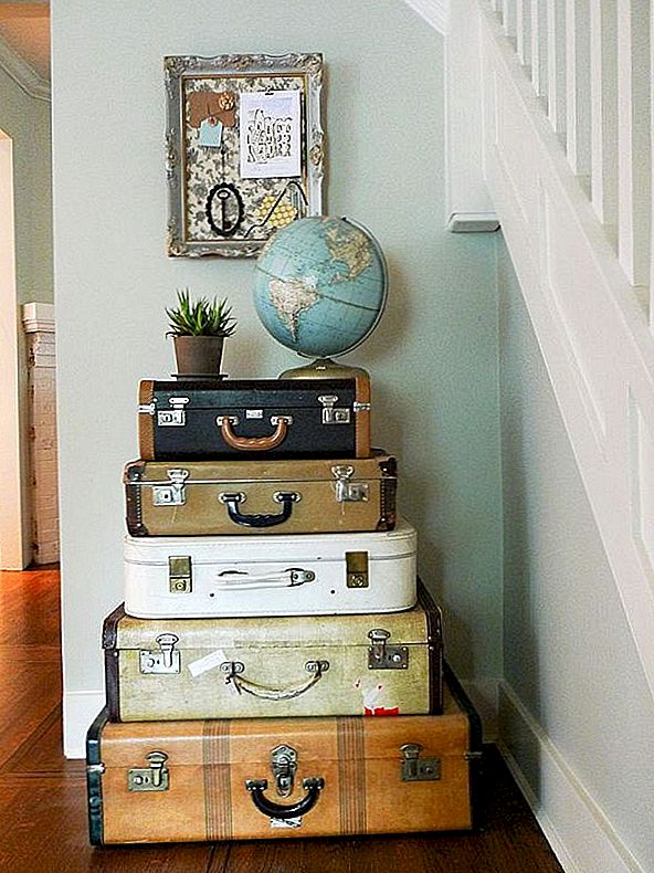 Vintage zavazadla domácí dekorace