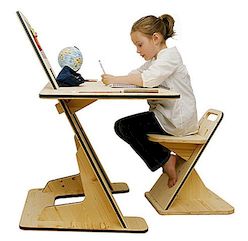 Het AZ-instelbare bureau voor kinderen