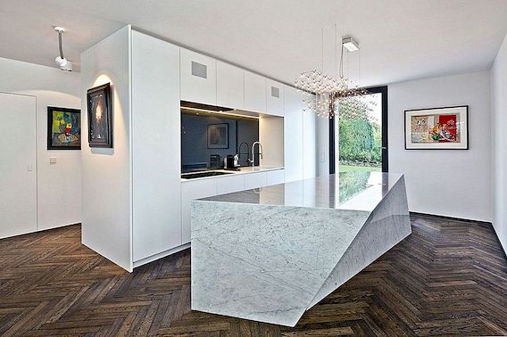 Vrste kuhinjskih podova koje čine kućice izgledaju iznenađujuće dok ostaju jednostavne