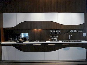 Wave Kuhinjski namještaj u salonu Milano, 2010