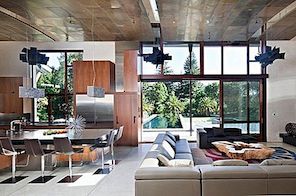 Obývací pokoje s otevřeným prostorem s vzdušnými a stylovými interiéry