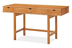 Jednoduchý a všestranný dřevěný Ellis Desk